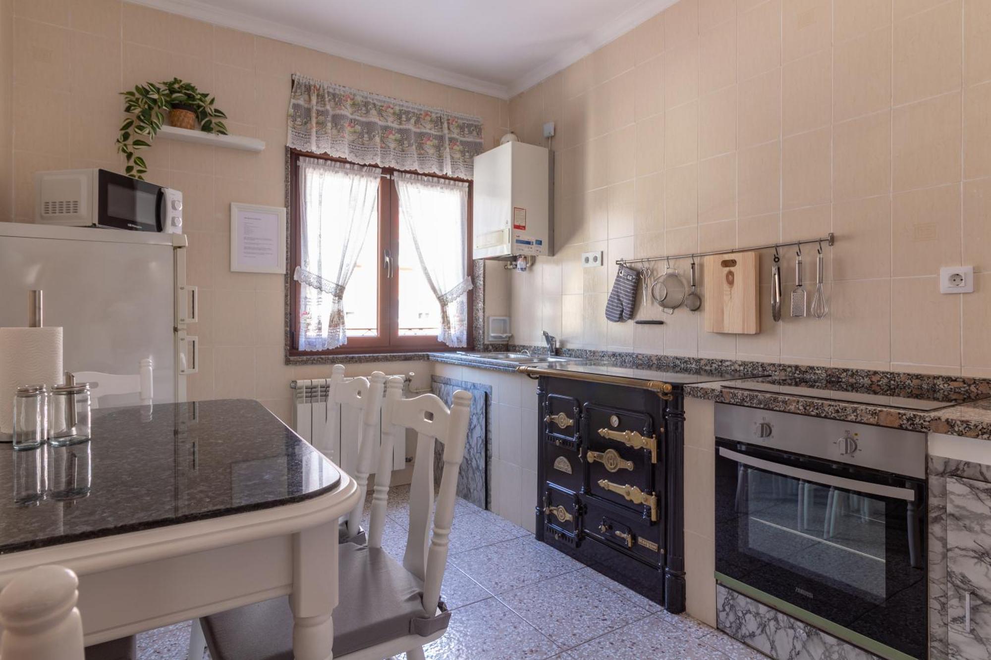 Ah Apartamento Urban Lena Vut6048As Pola de Lena Dış mekan fotoğraf